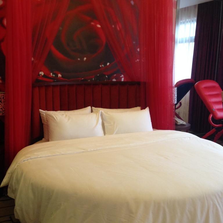 Shidu Purple Yuet Hotel تشونغتشينغ الغرفة الصورة